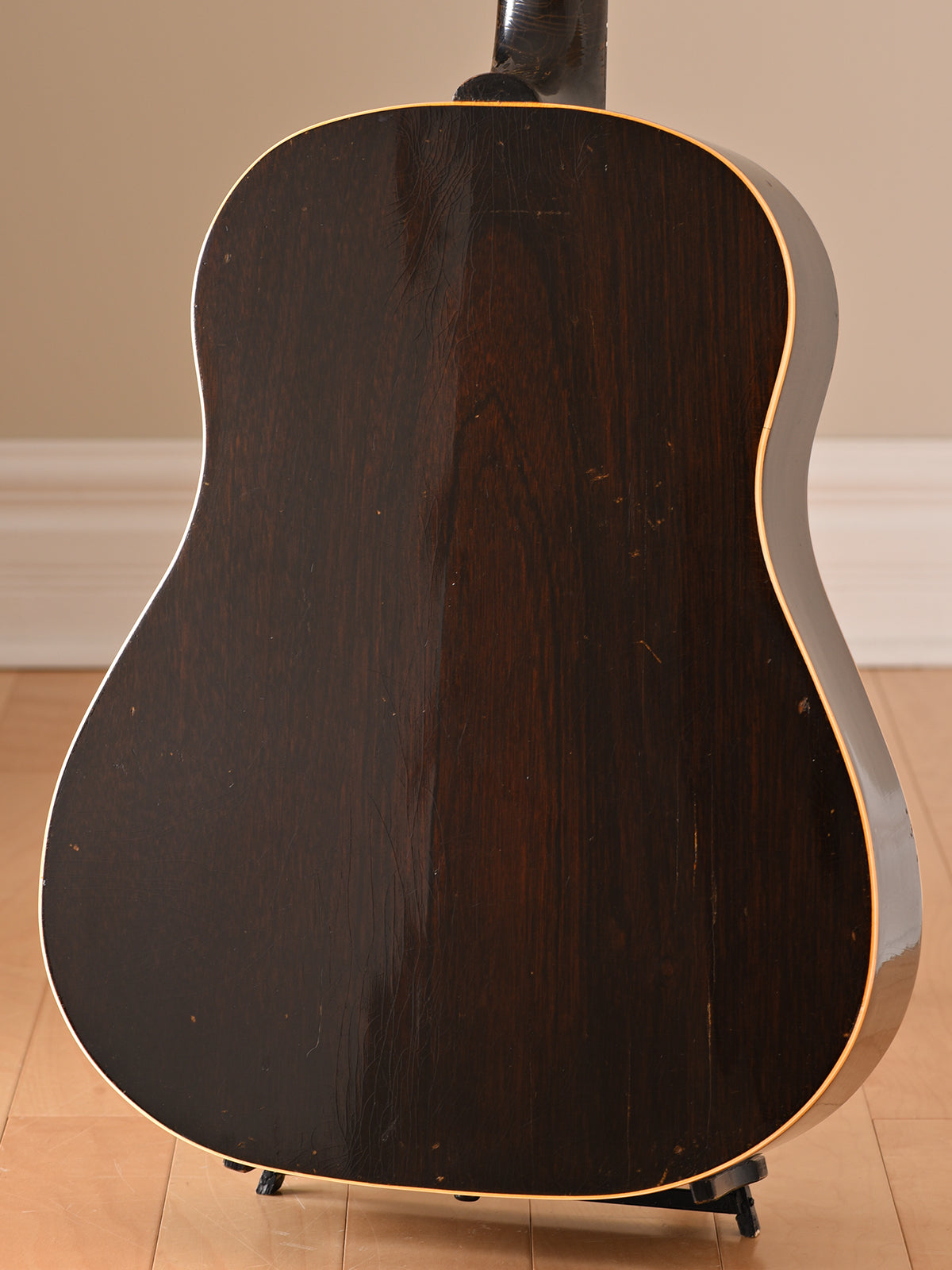 1945 Gibson Banner J-45