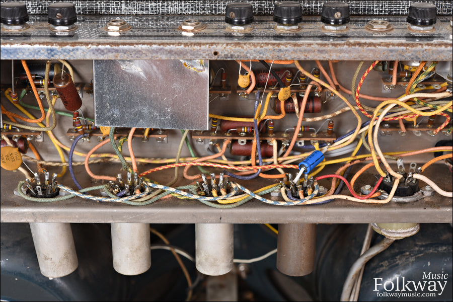 1961 Supro 1688TN