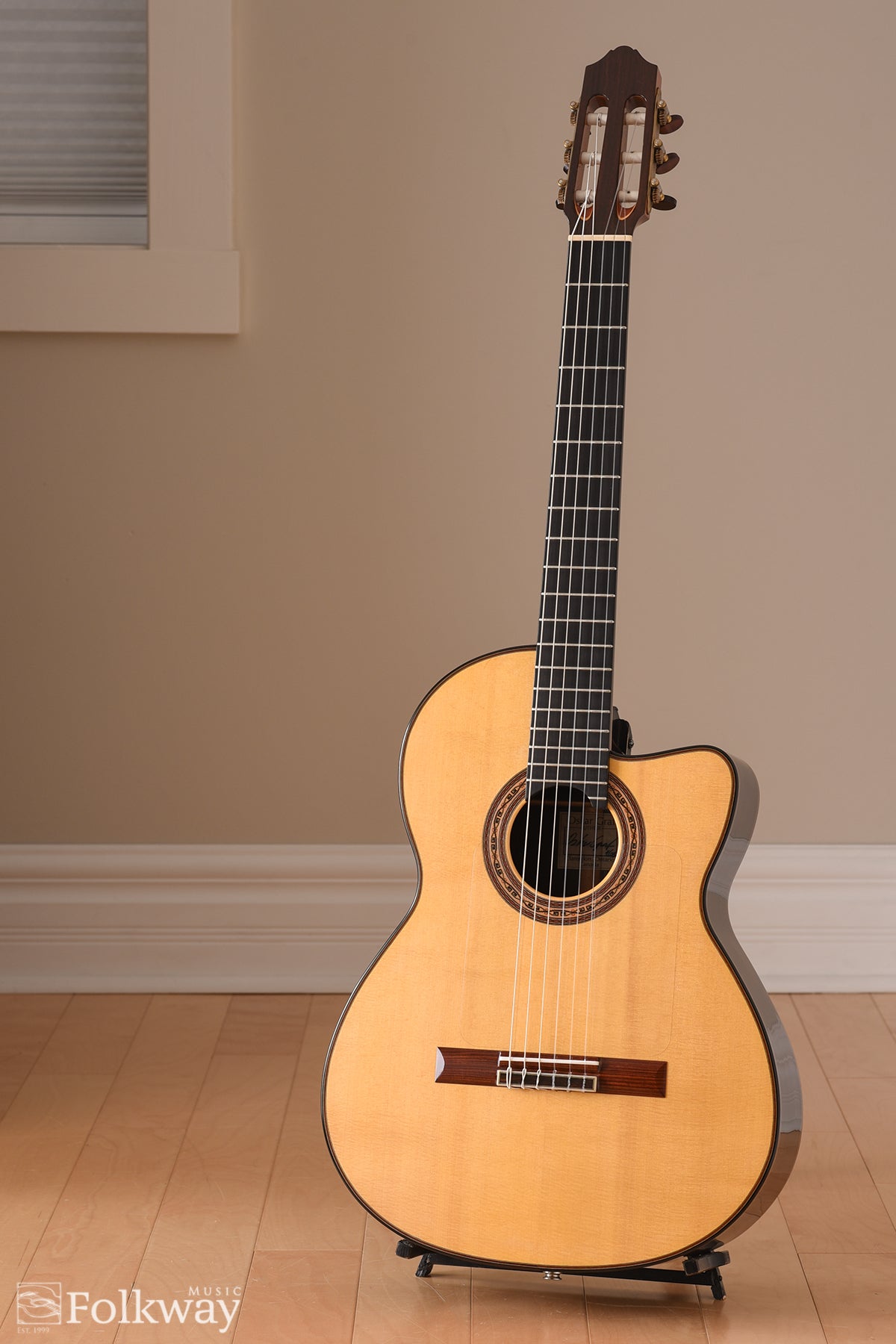 2008 Oskar Graf Concert Cutaway Classical