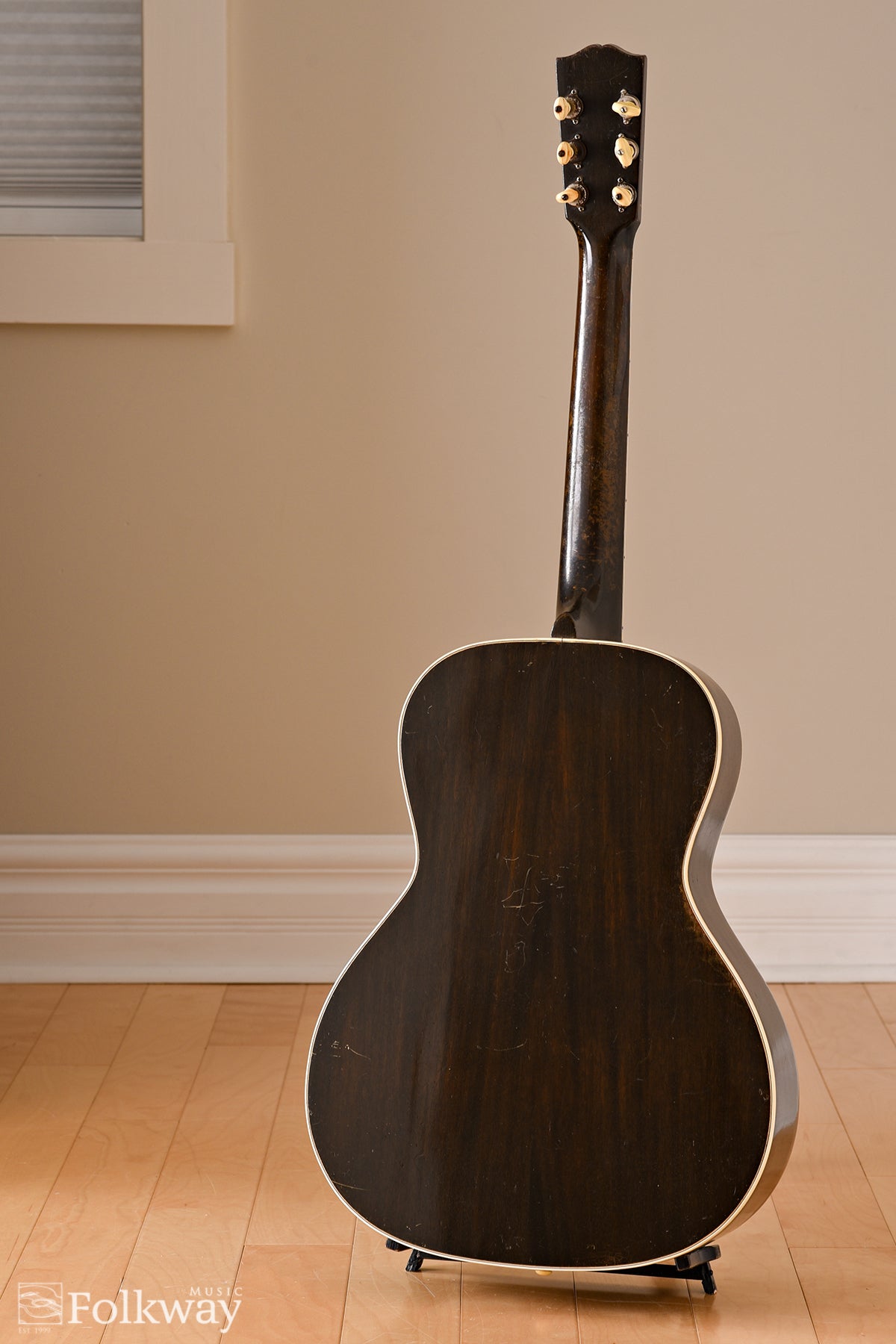 1930 Gibson L-2