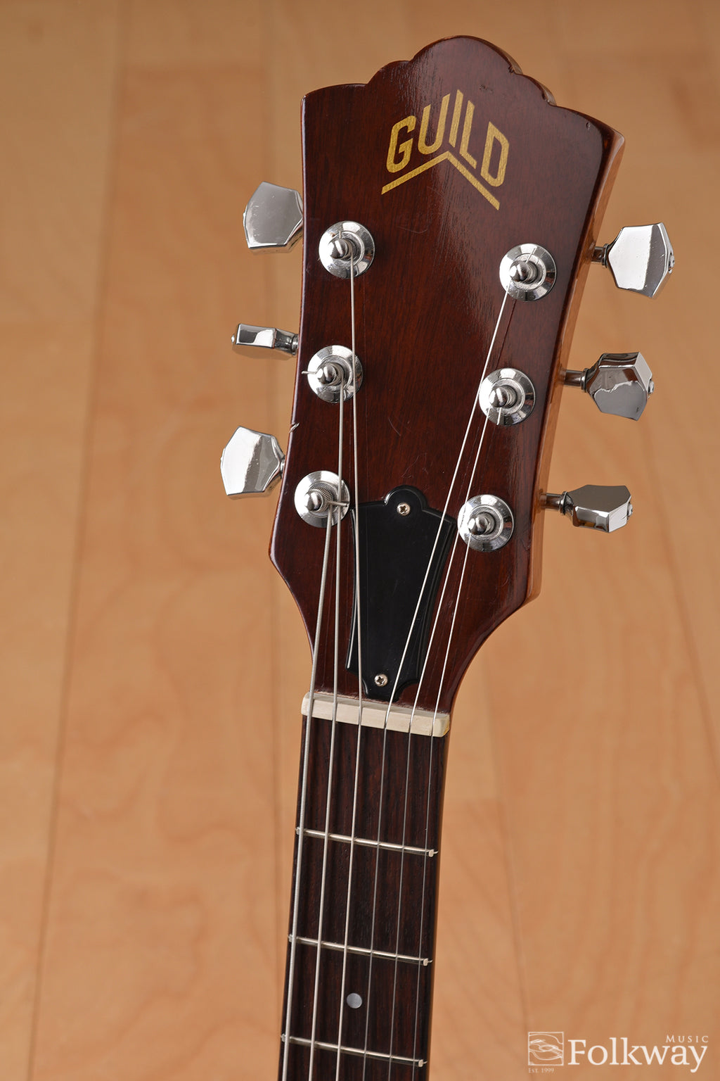 1975 Guild S-90