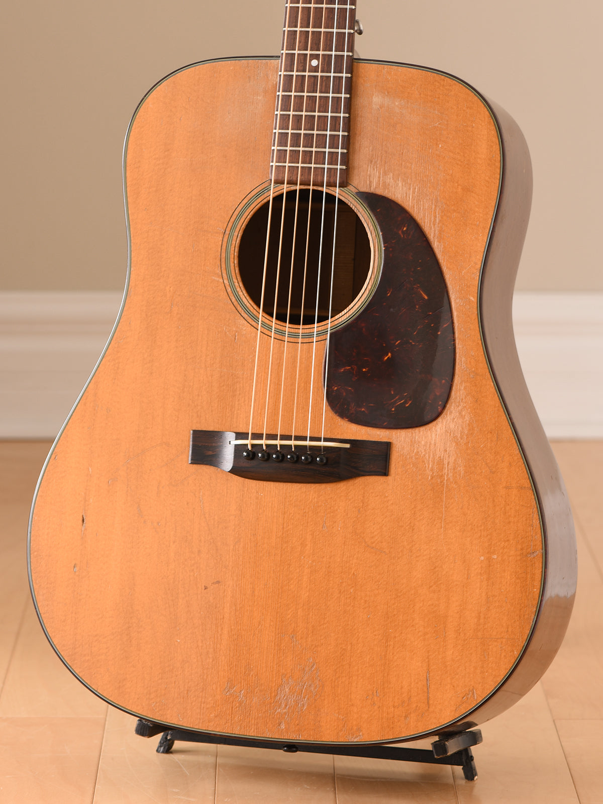 1954 Martin D-18