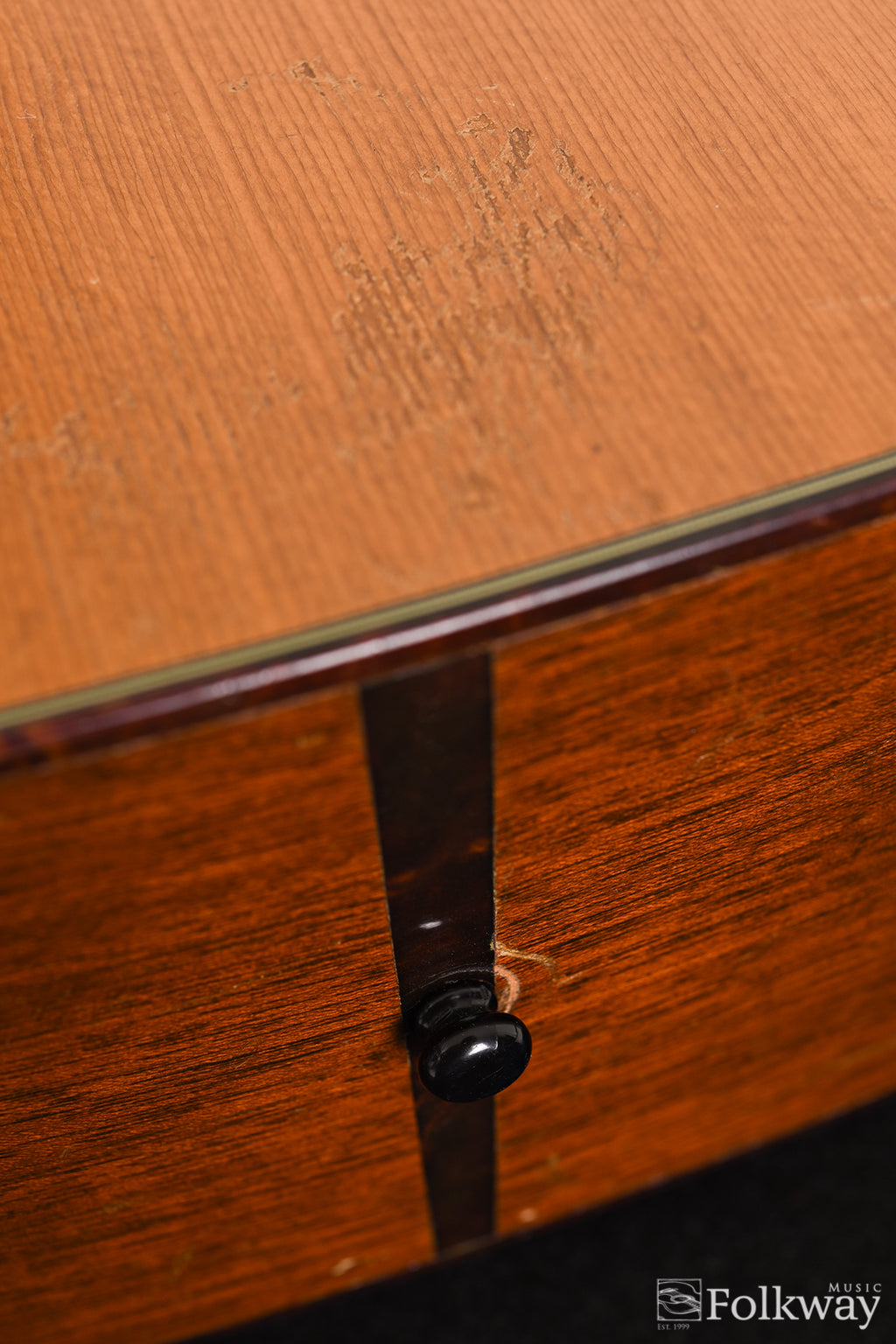 1954 Martin D-18