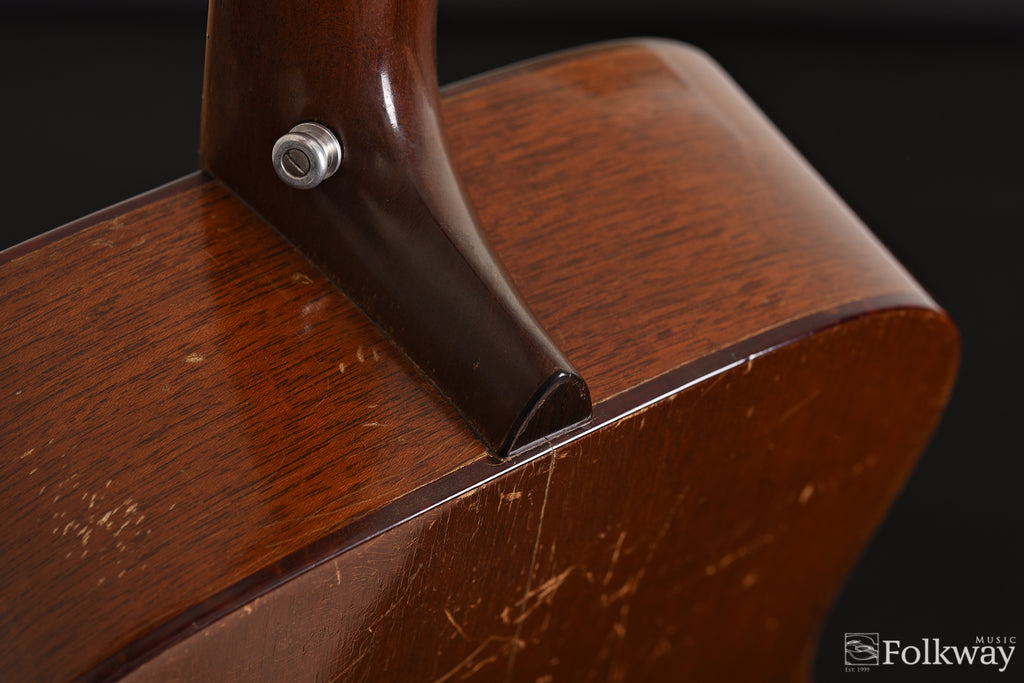 1954 Martin D-18