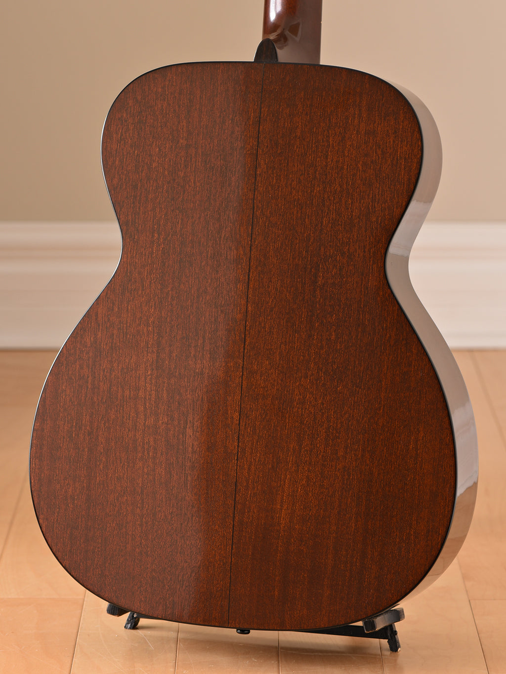 1977 Martin 000-18