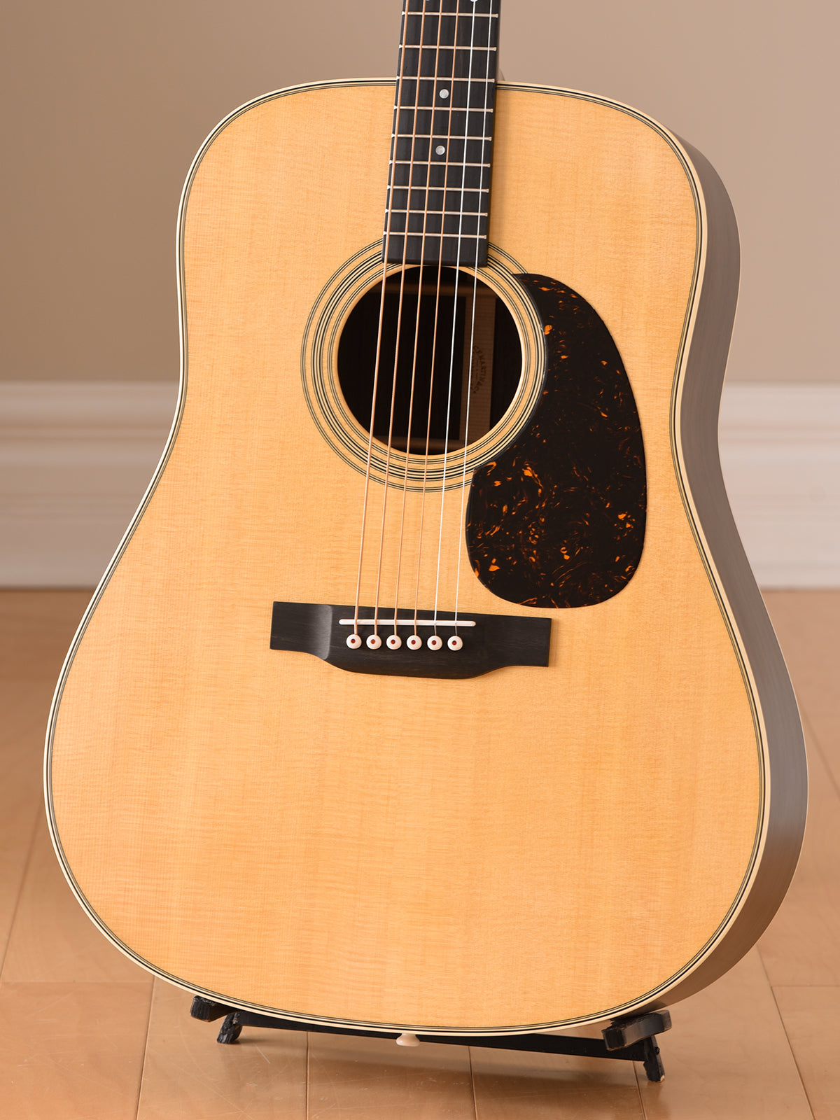 Martin D-28 Satin (discontinued spec)
