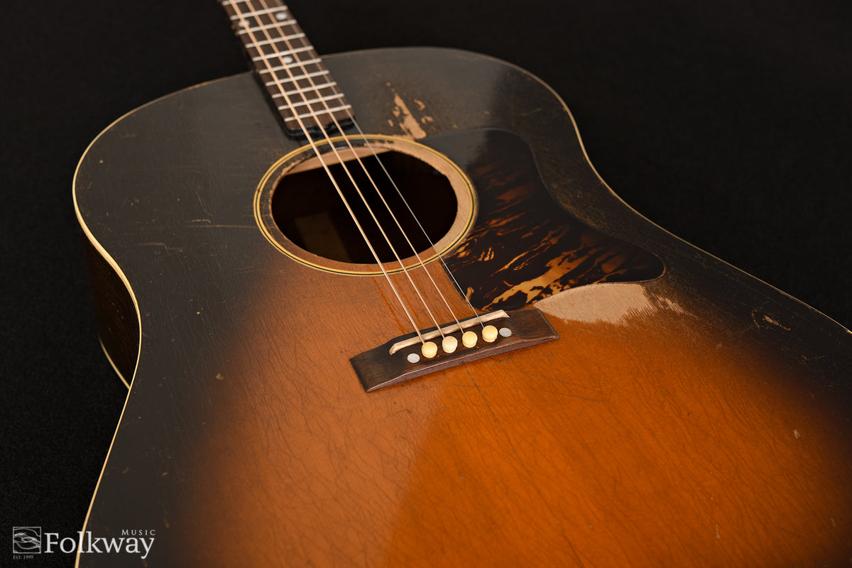 1938 Gibson J-35 Tenor
