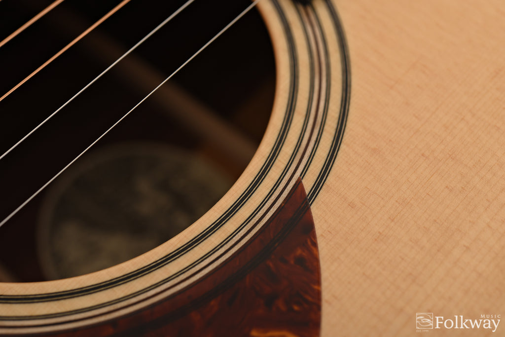 Collings OM2H Traditional