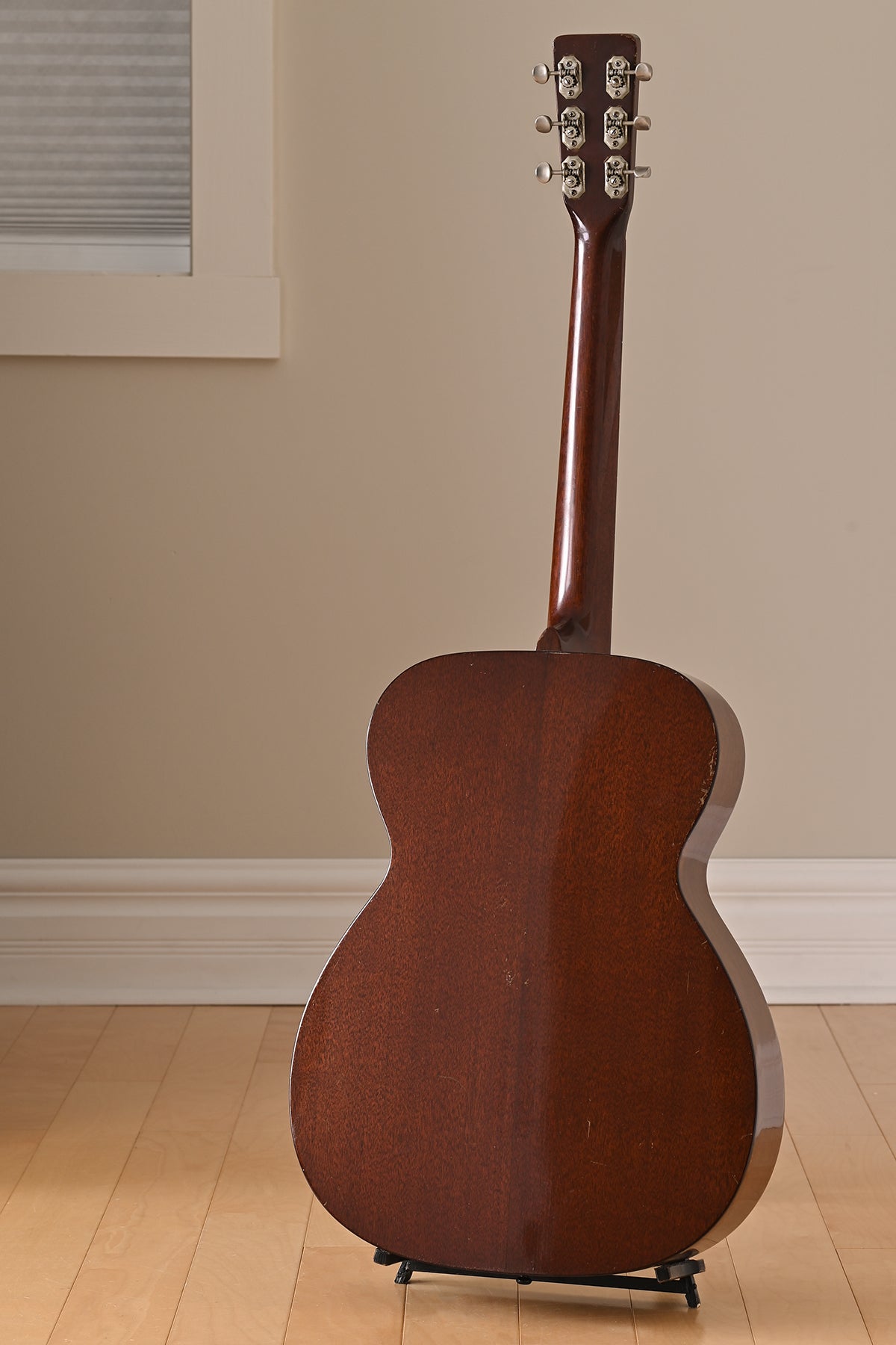 1953 Martin 000-18