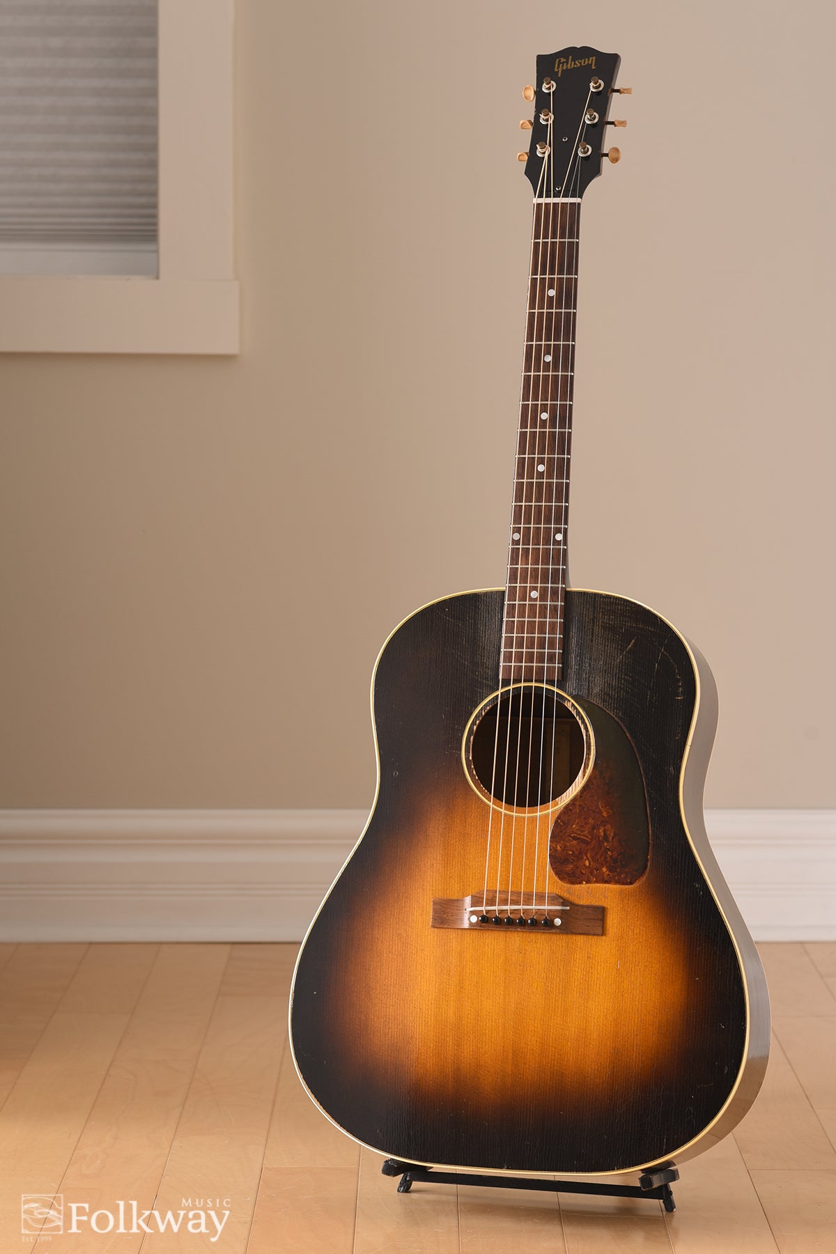 1951 Gibson J-45