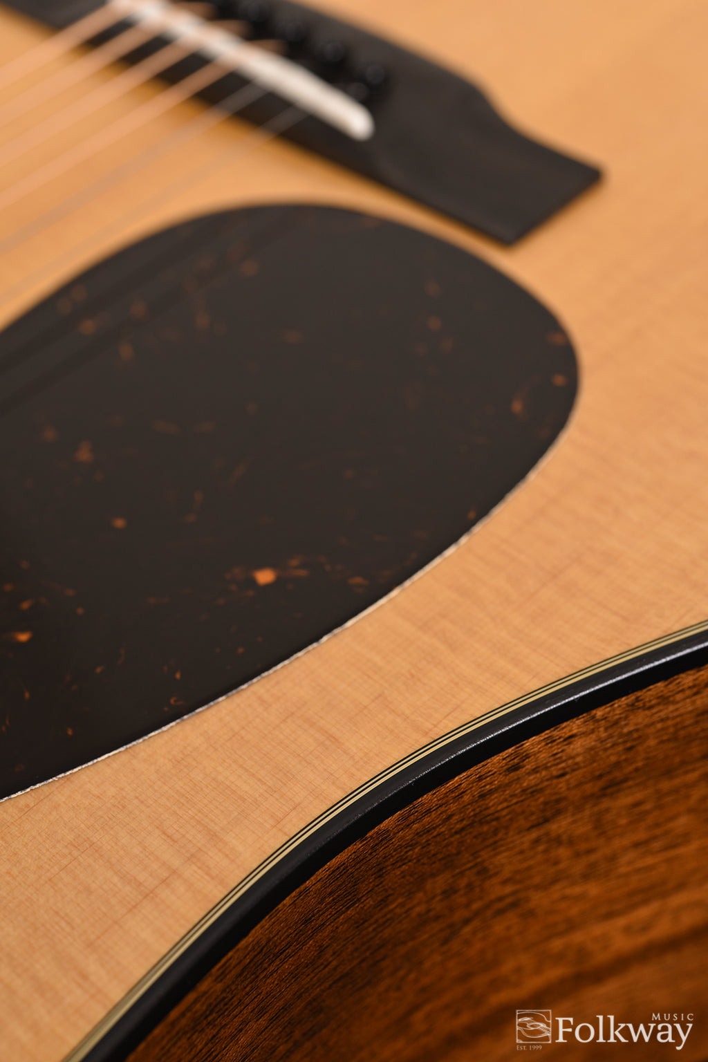 Martin D-18 Satin Lefty (discontinued spec)