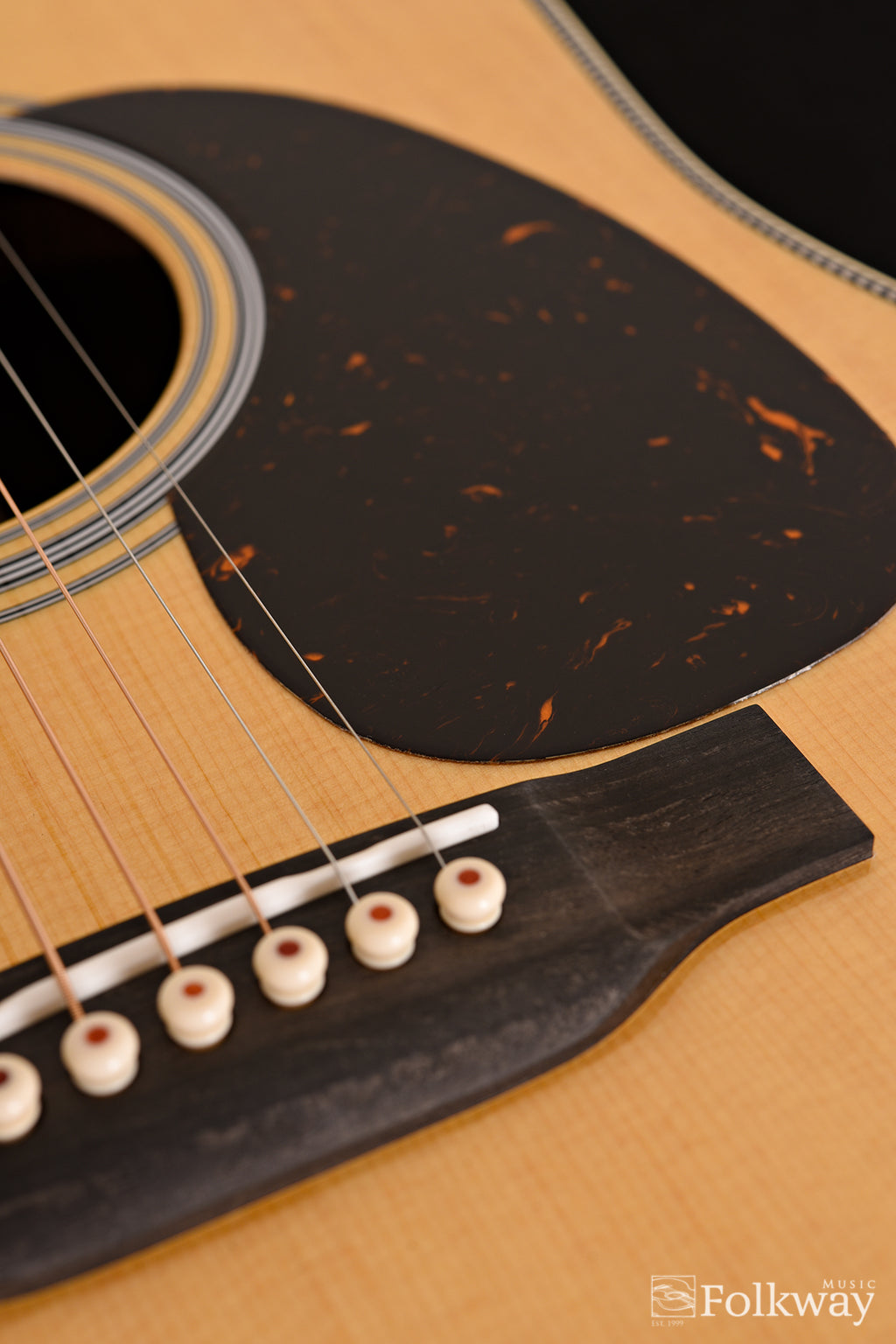 Martin HD-35 (discontinued spec)
