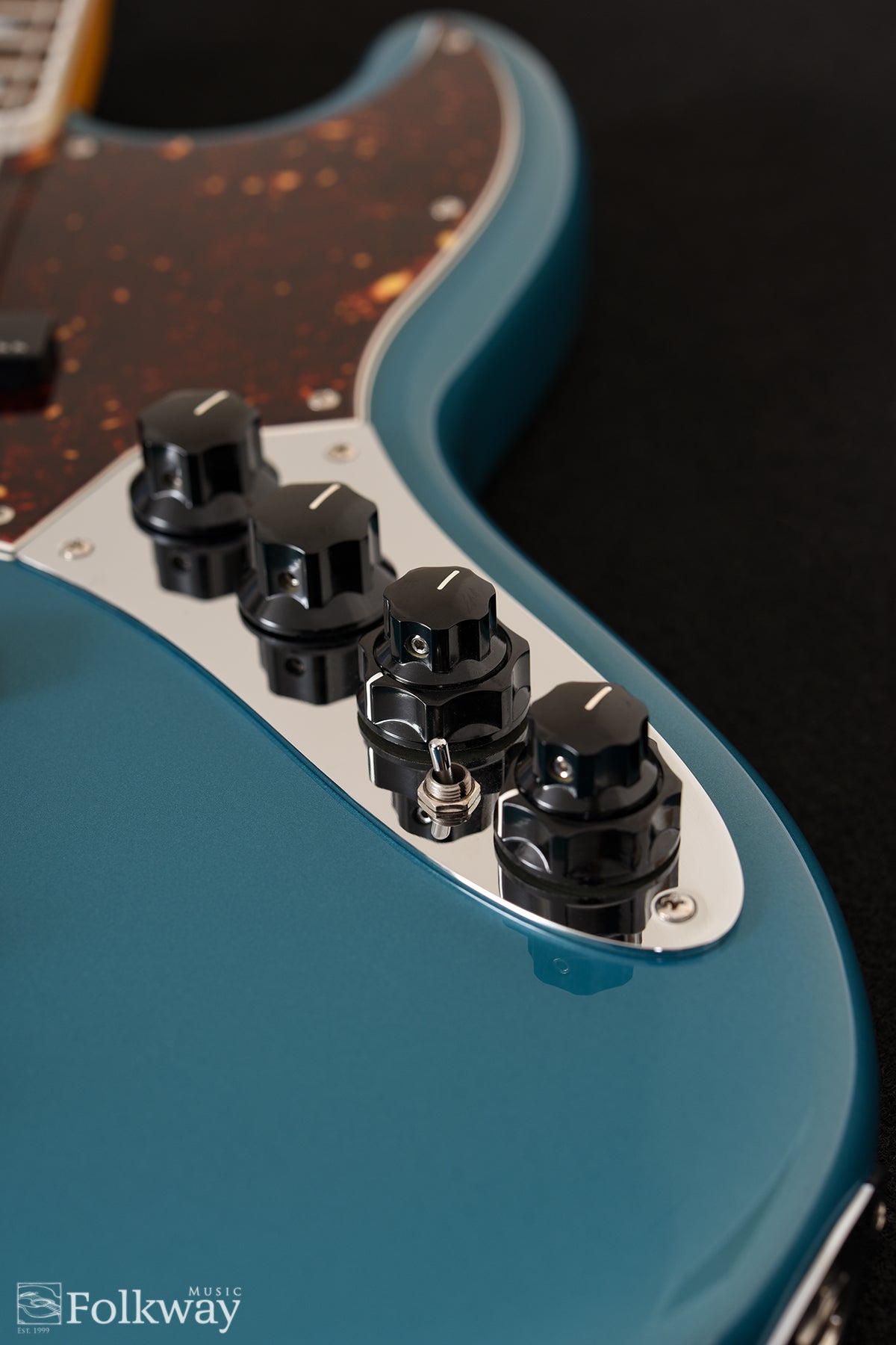 2016 Fender Elite Jazz Bass