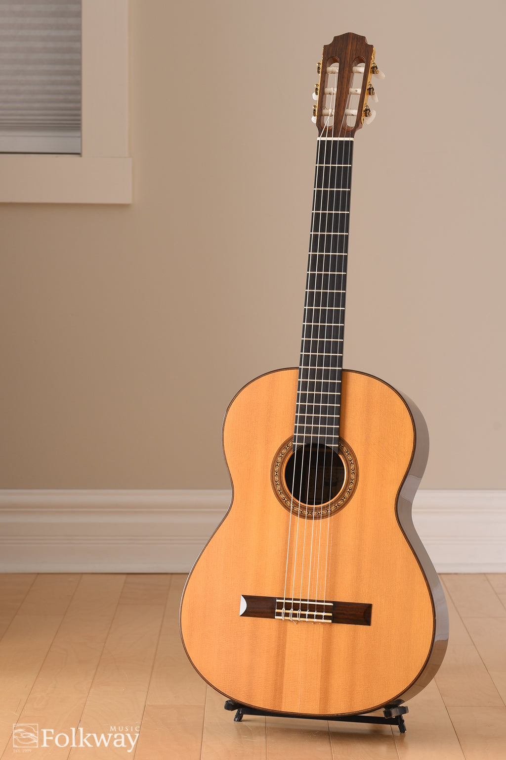 1974 Larrivee Classical