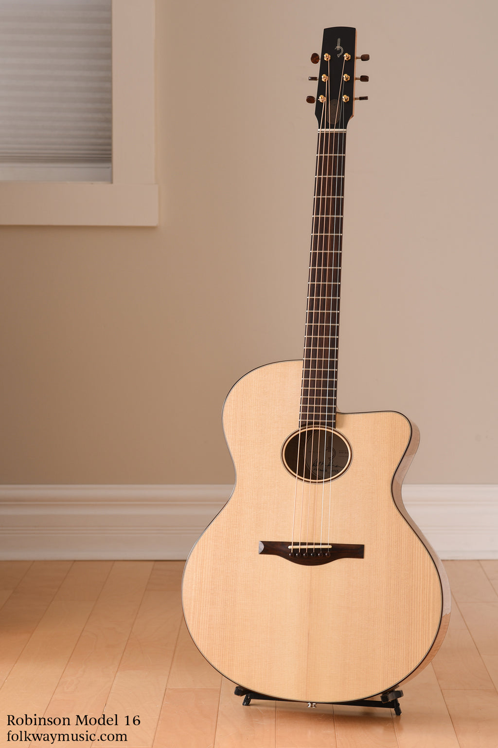 Robinson Model 16