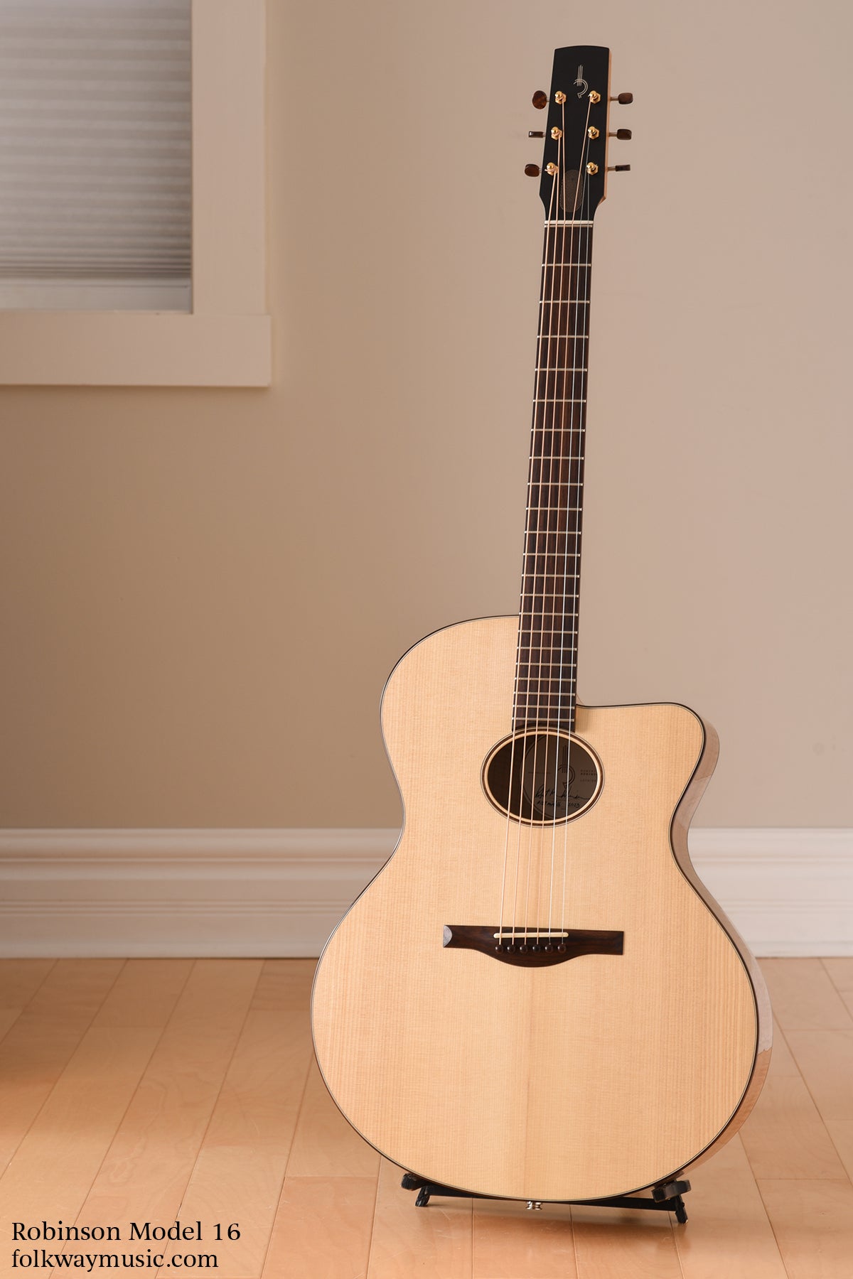 Robinson Model 16
