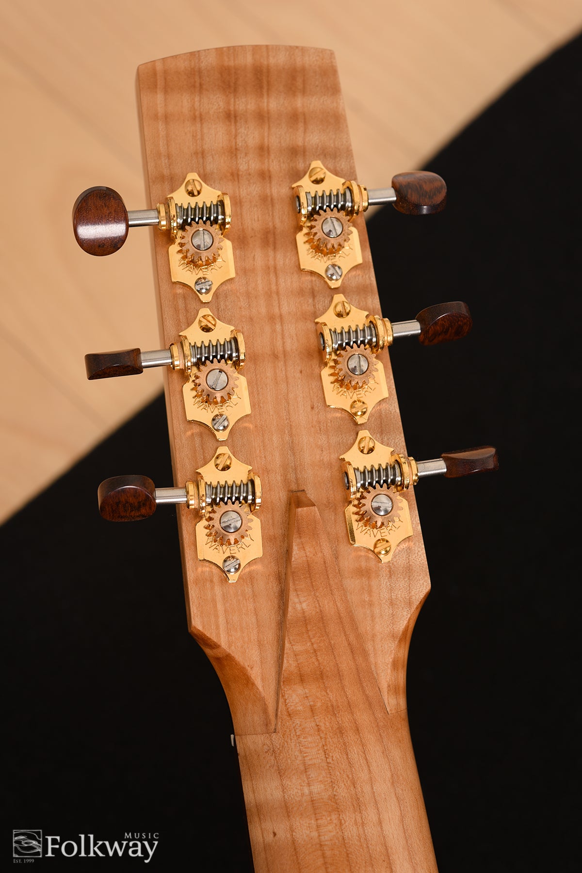 Robinson Model 16