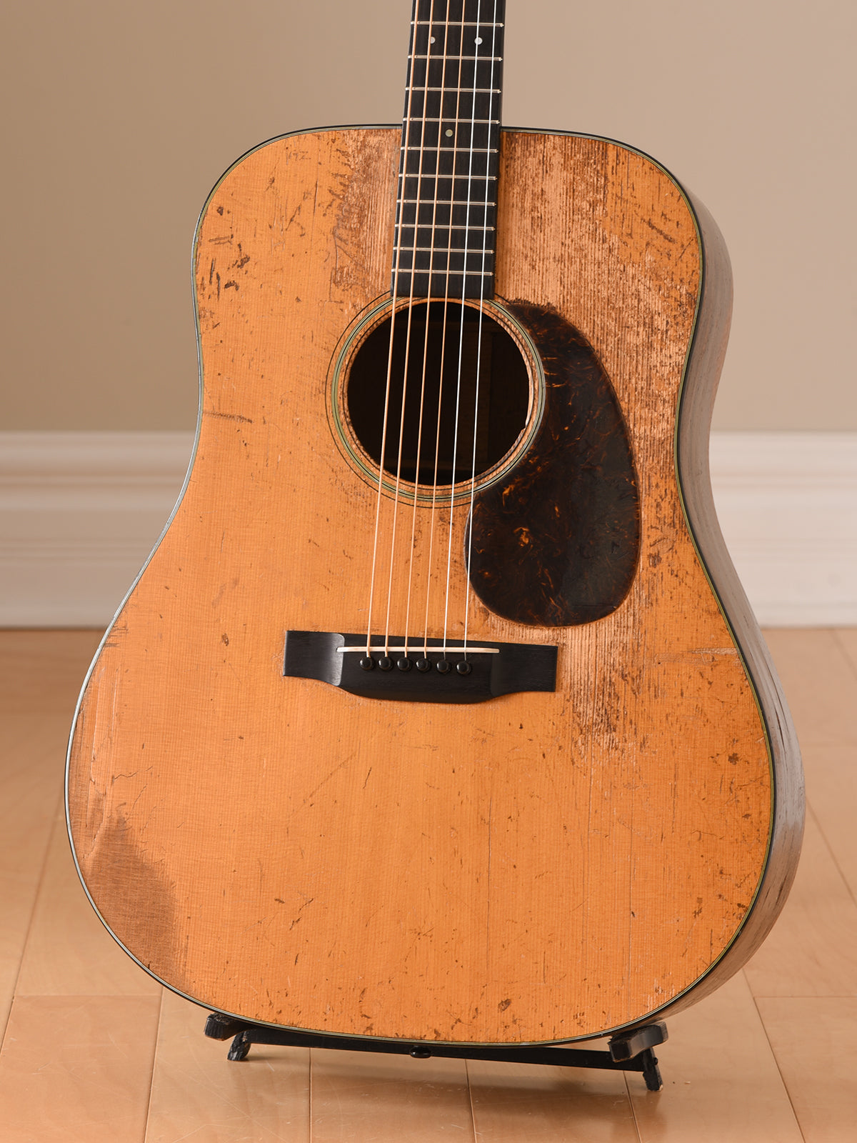 1944 Martin D-18