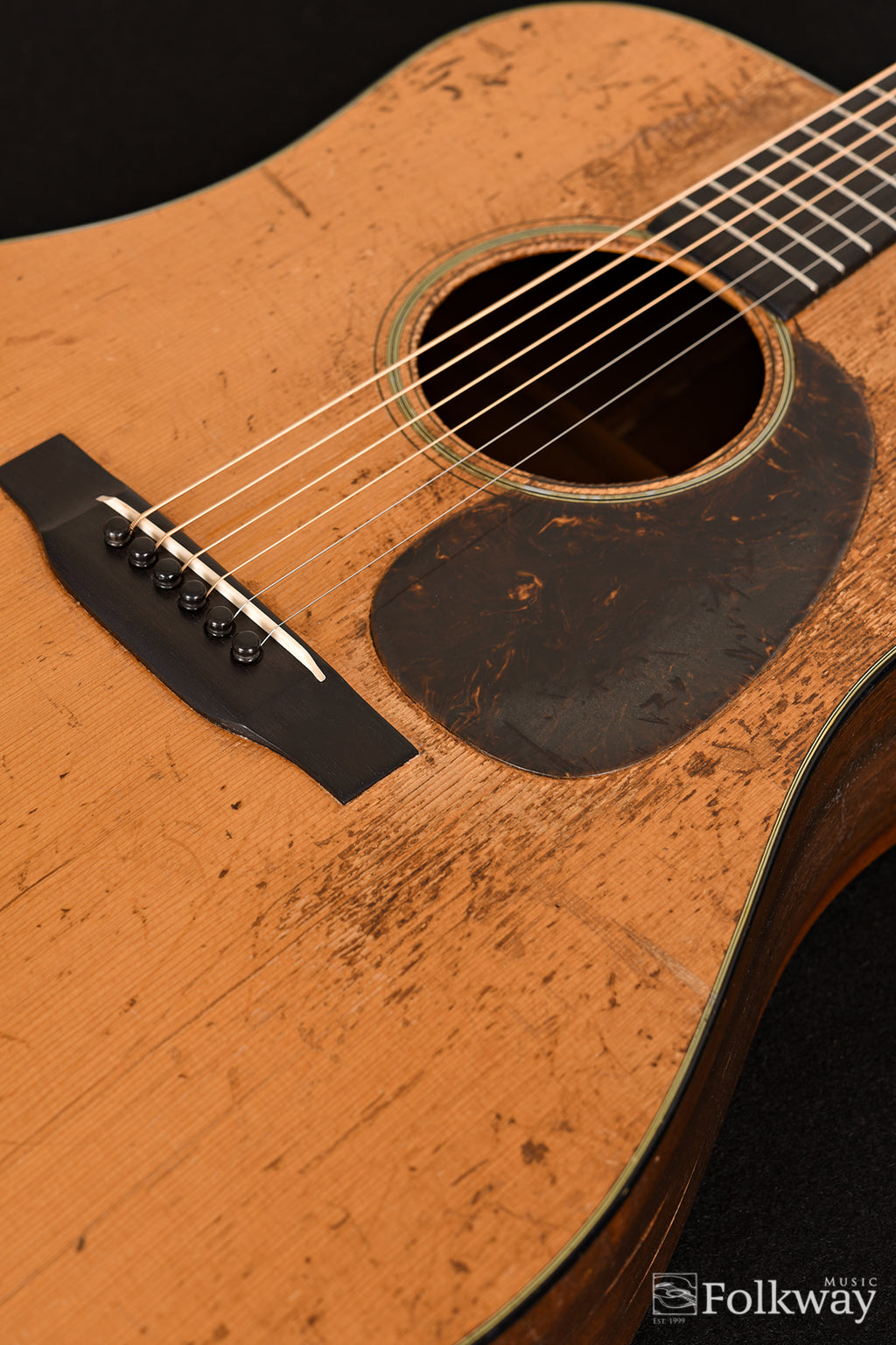 1944 Martin D-18