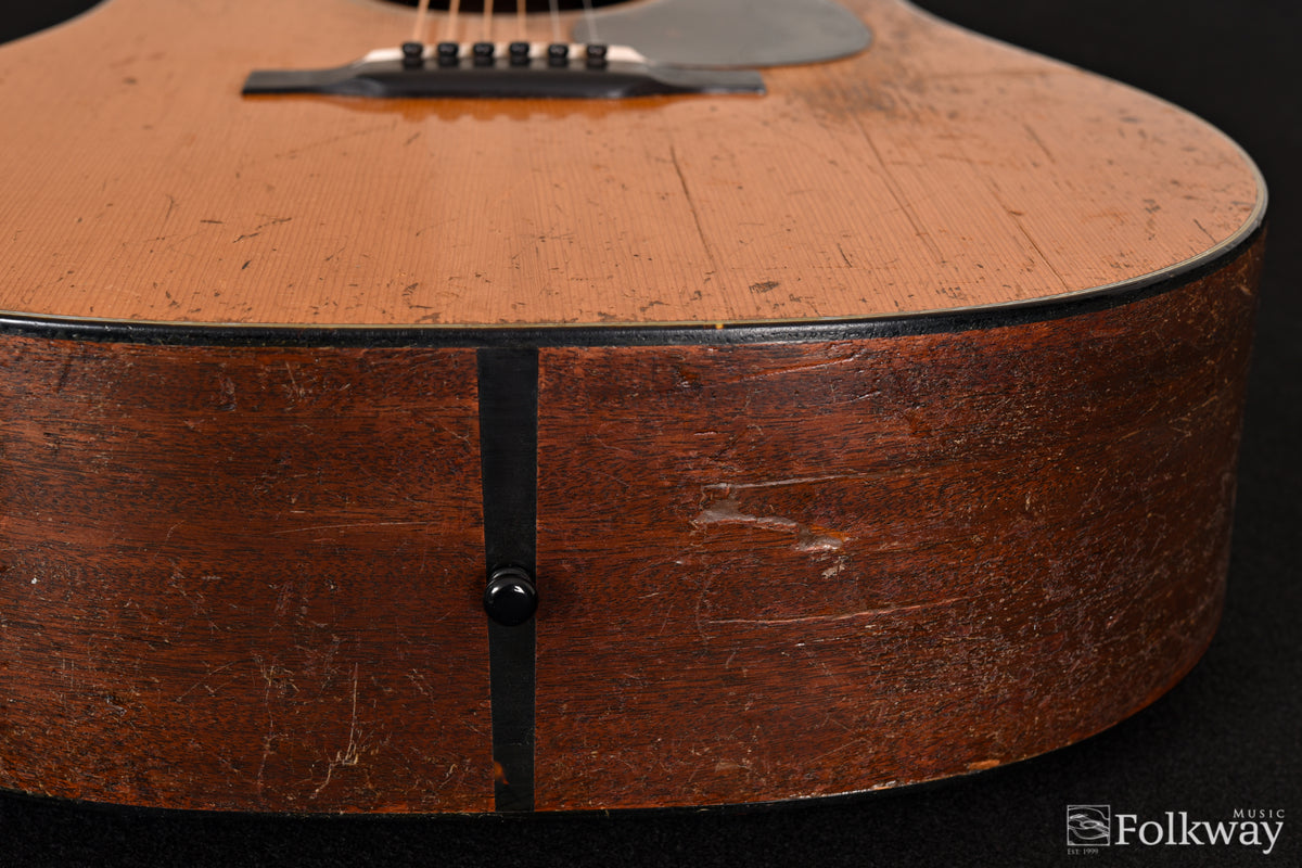 1944 Martin D-18