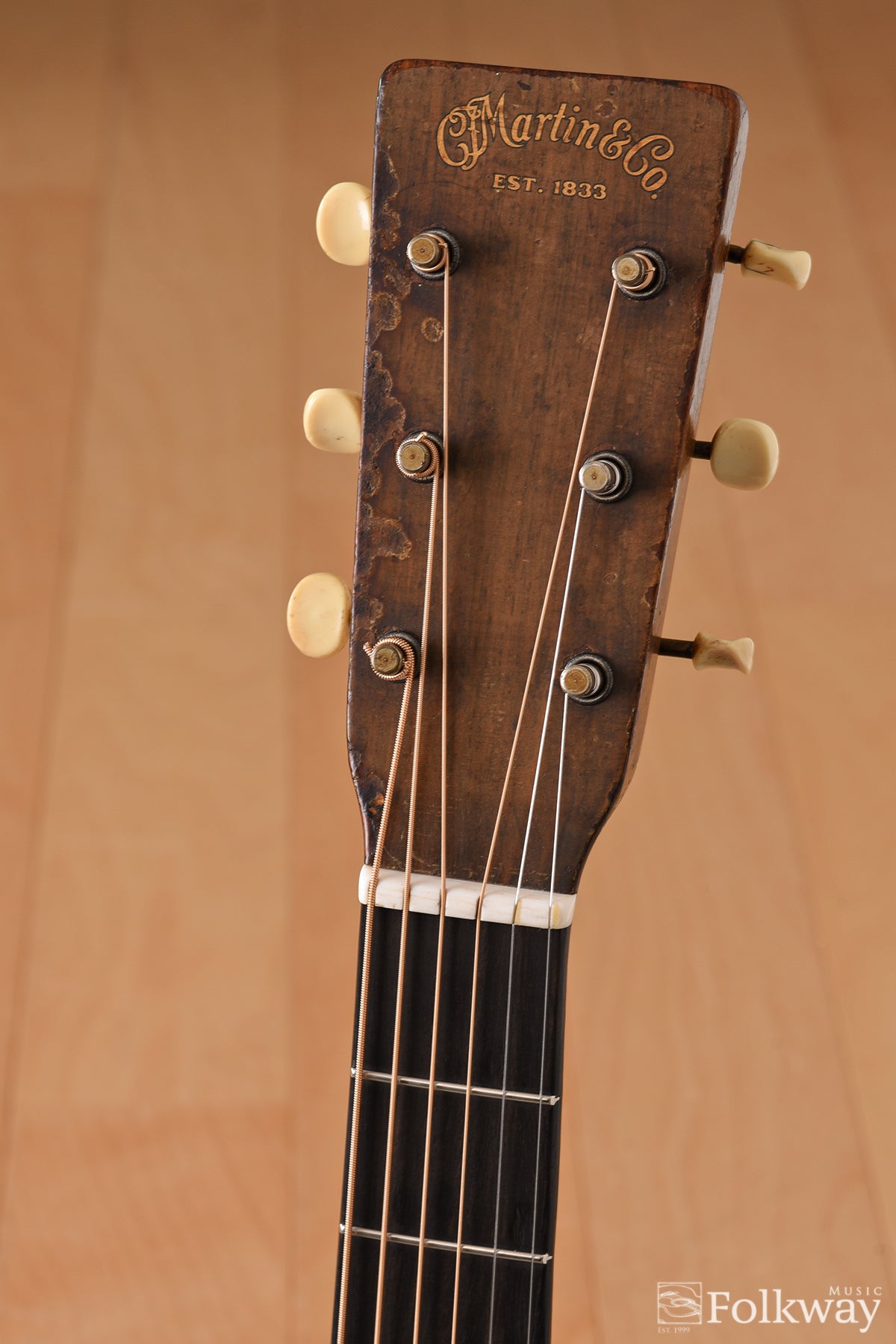 1944 Martin D-18