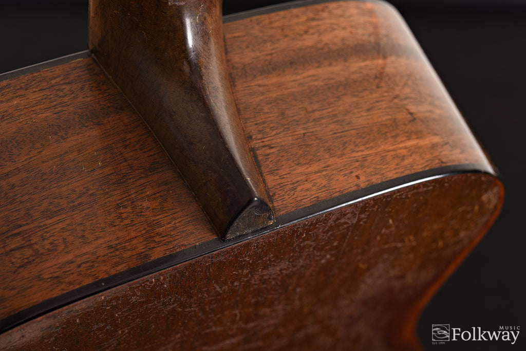 1944 Martin D-18
