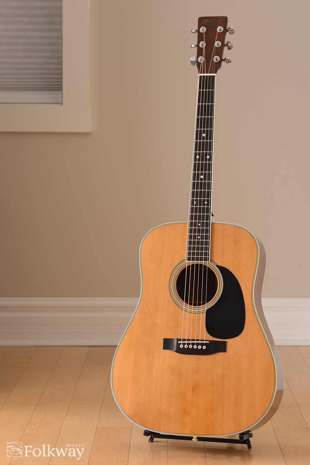 1975 Martin D-35