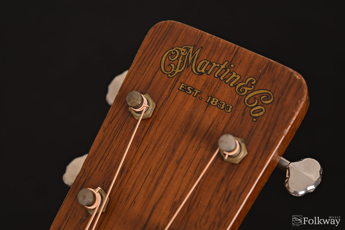 1959 Martin 0-18