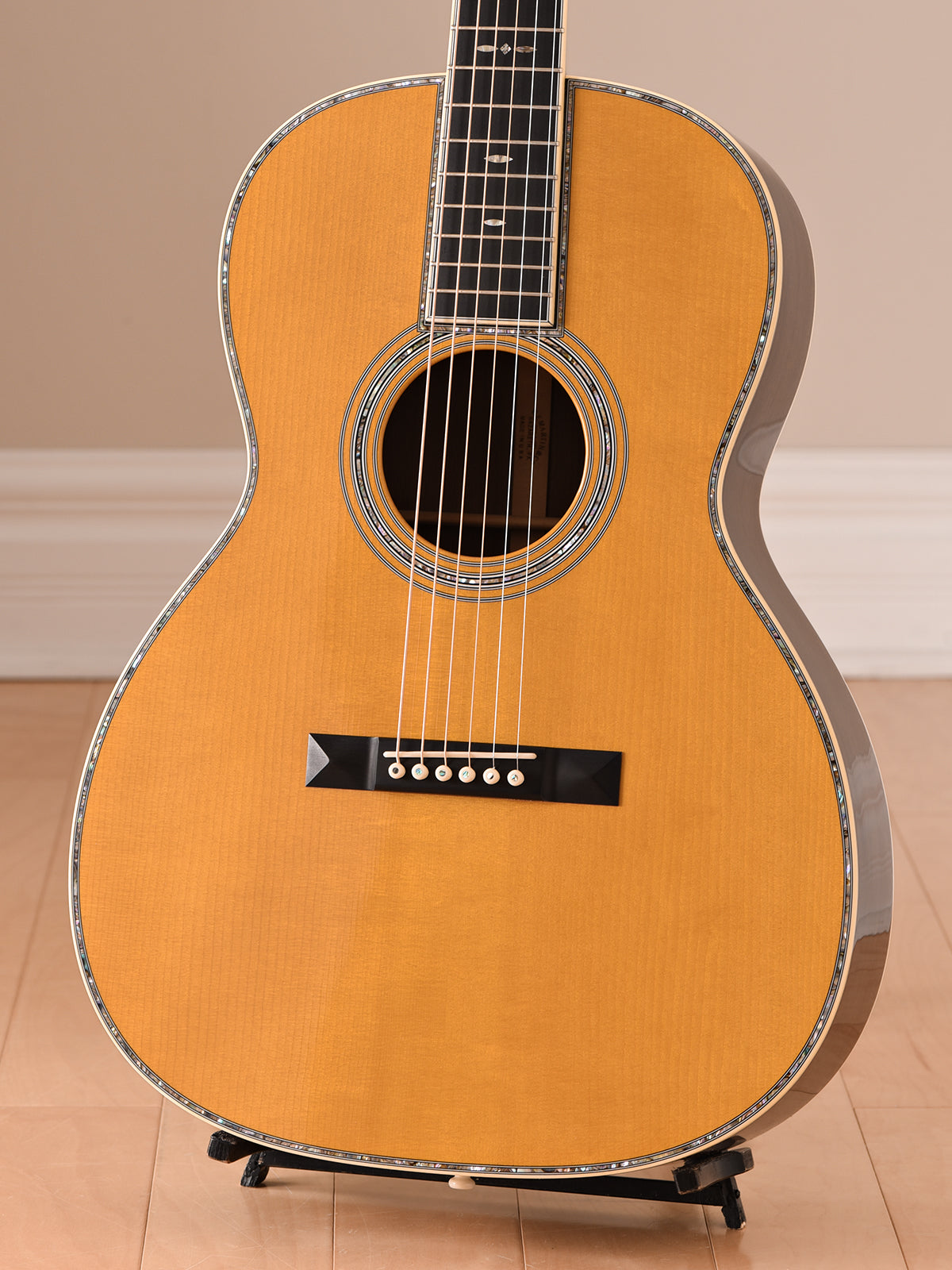 2013 Martin Custom Shop 000-42V