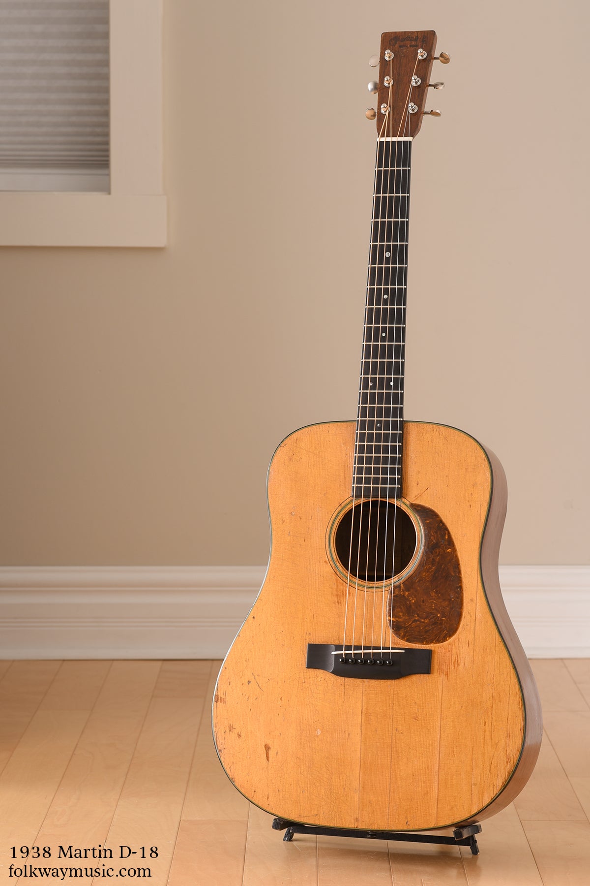 1938 Martin D-18