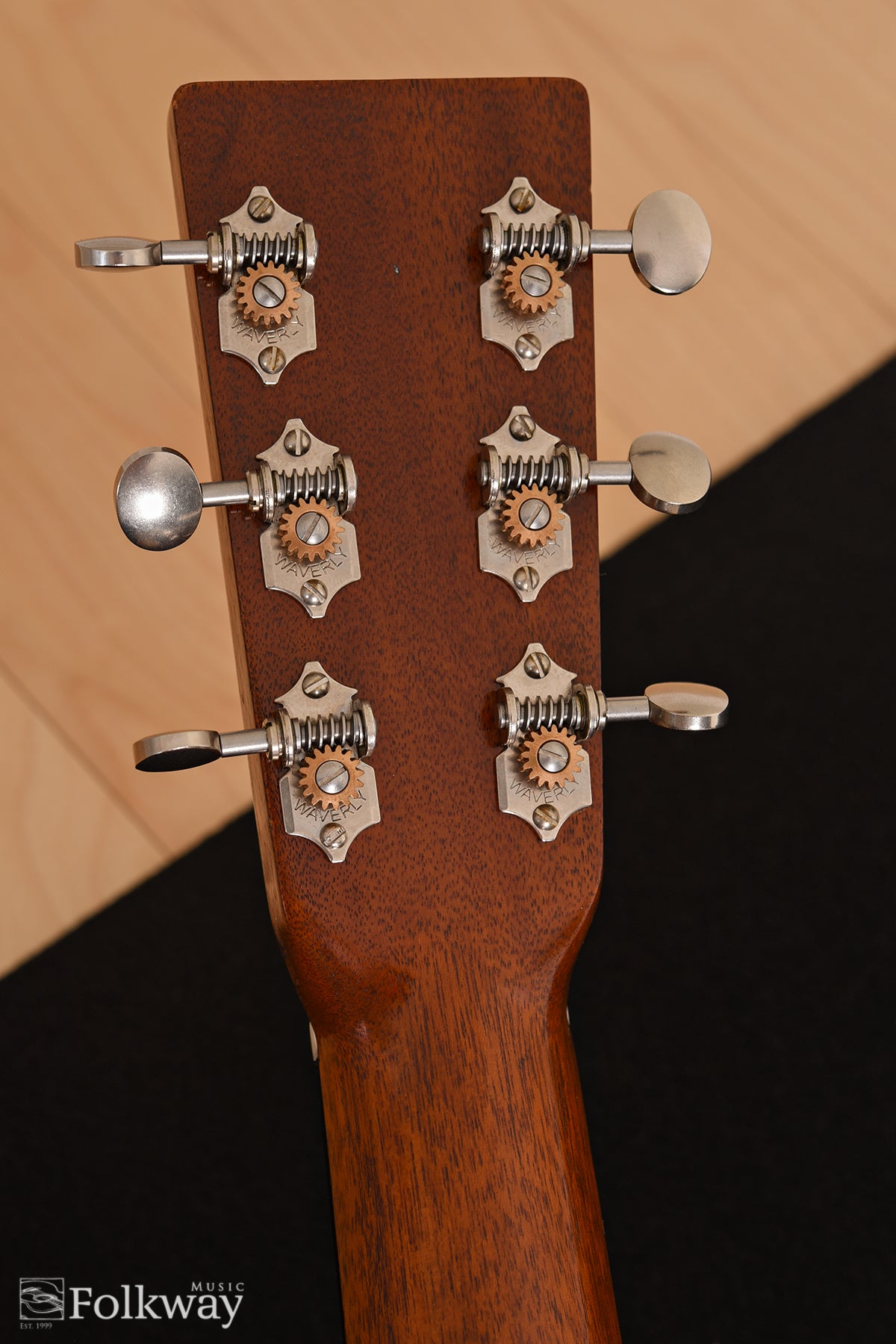 1938 Martin D-18