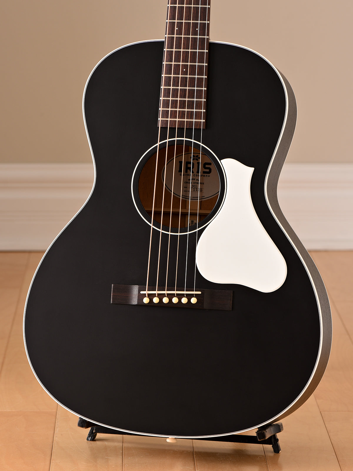 Iris MS-00 Tuxedo