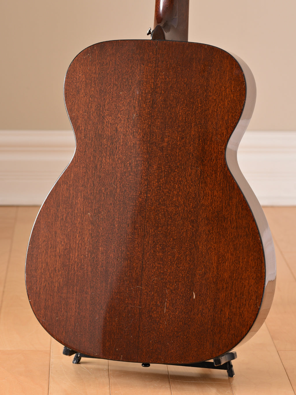 1958 Martin 00-18