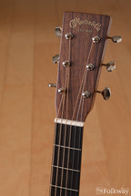 Martin D-18