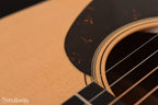Martin D-18