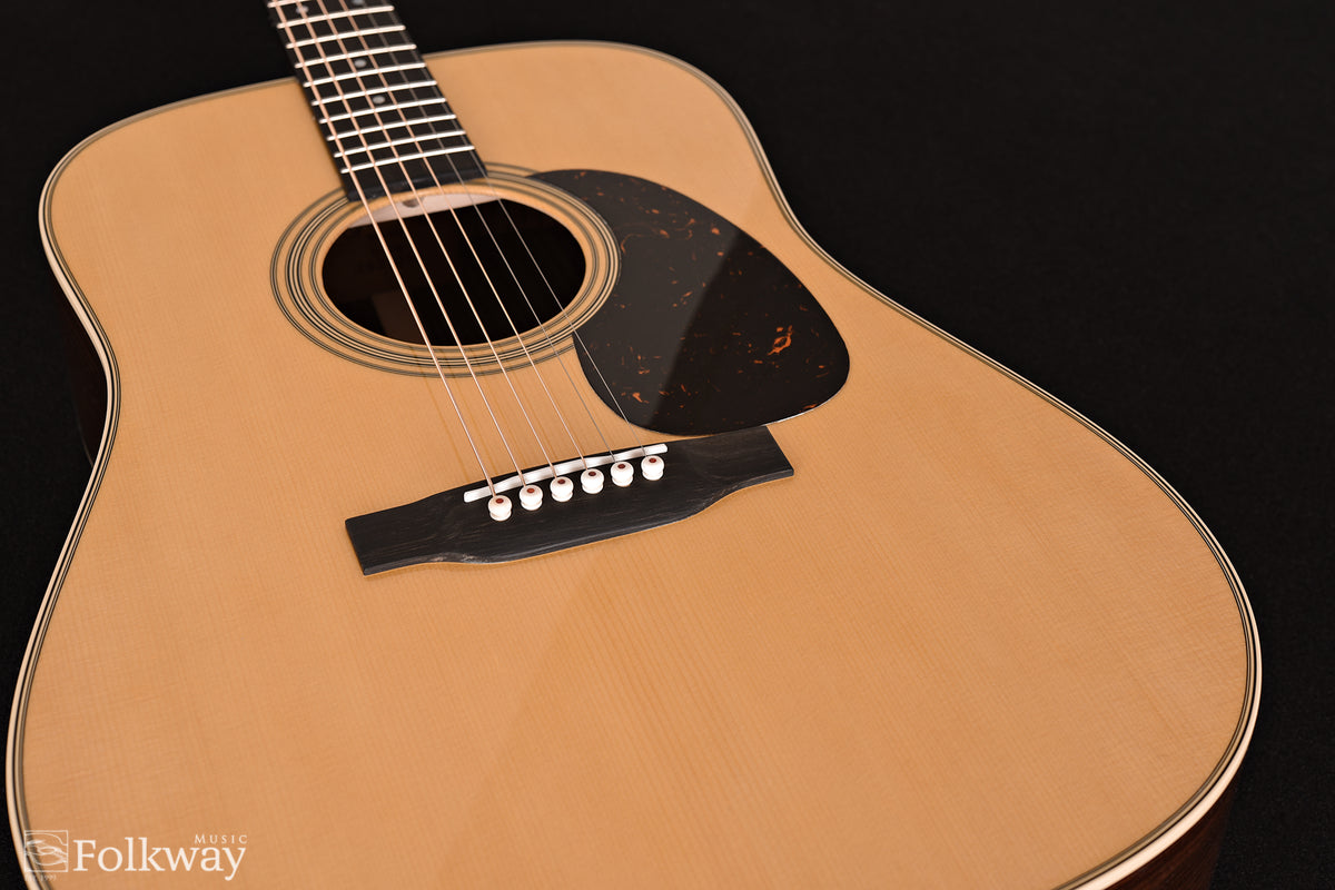 Martin D-28
