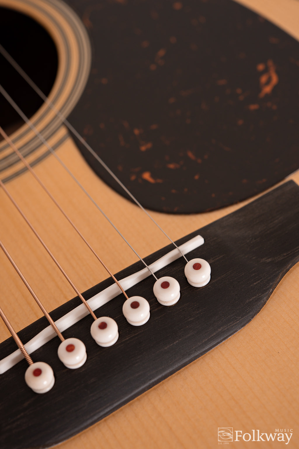 Martin D-28