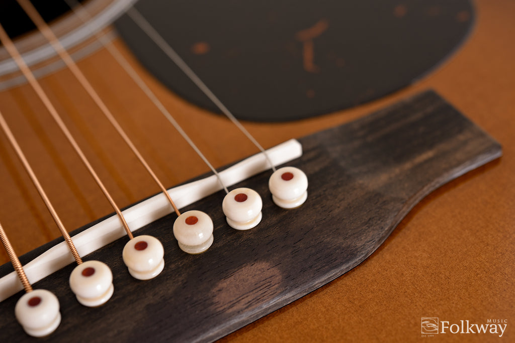 Martin 000-28 Ambertone
