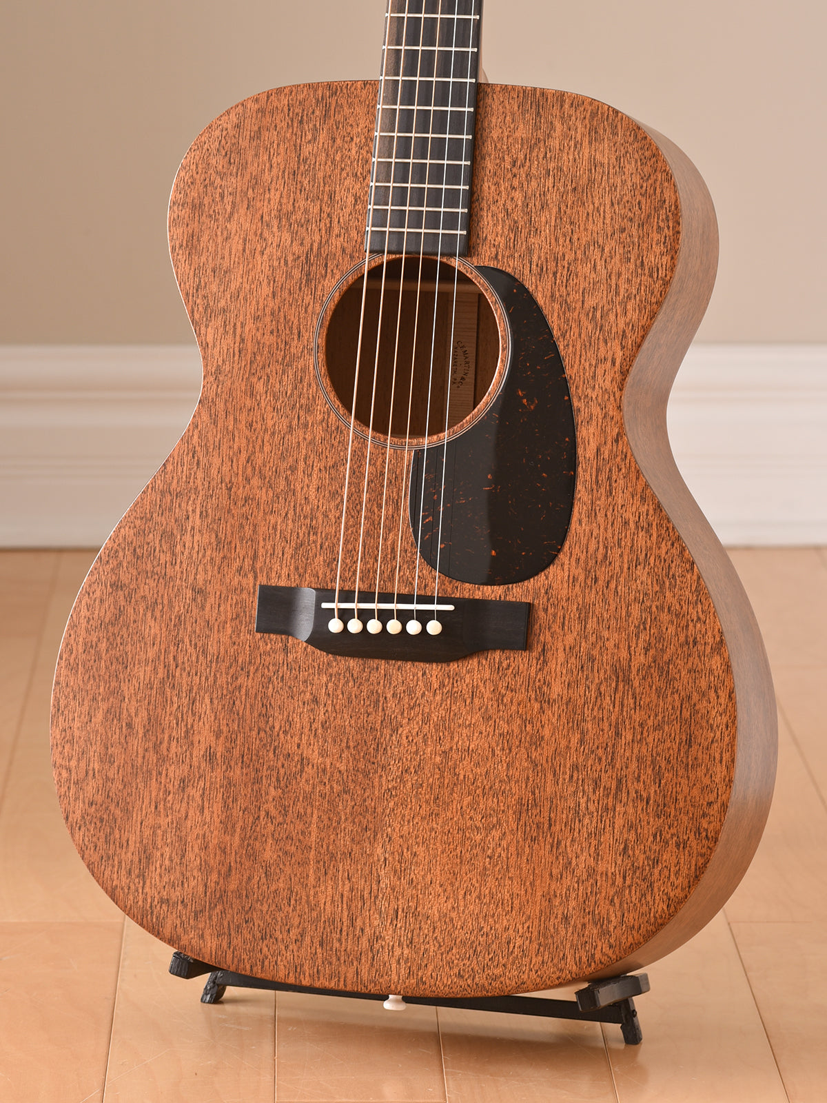 Martin 000-17