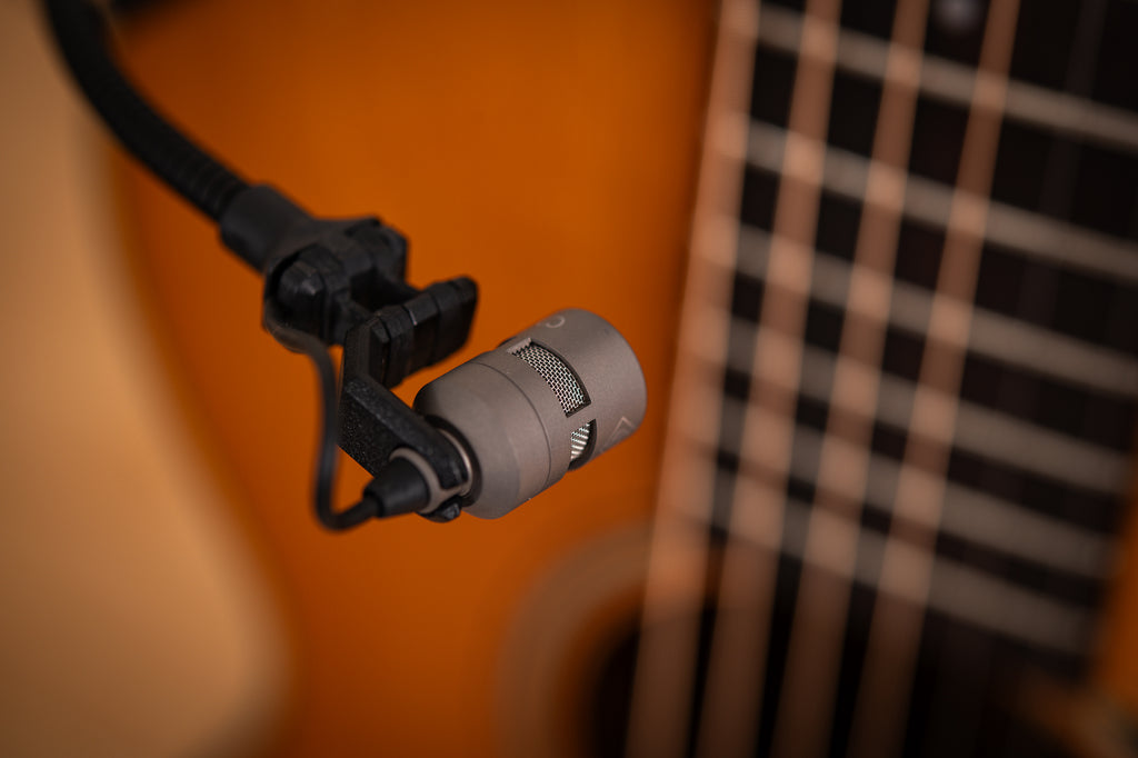 Neumann MCM114 Guitar Mic System