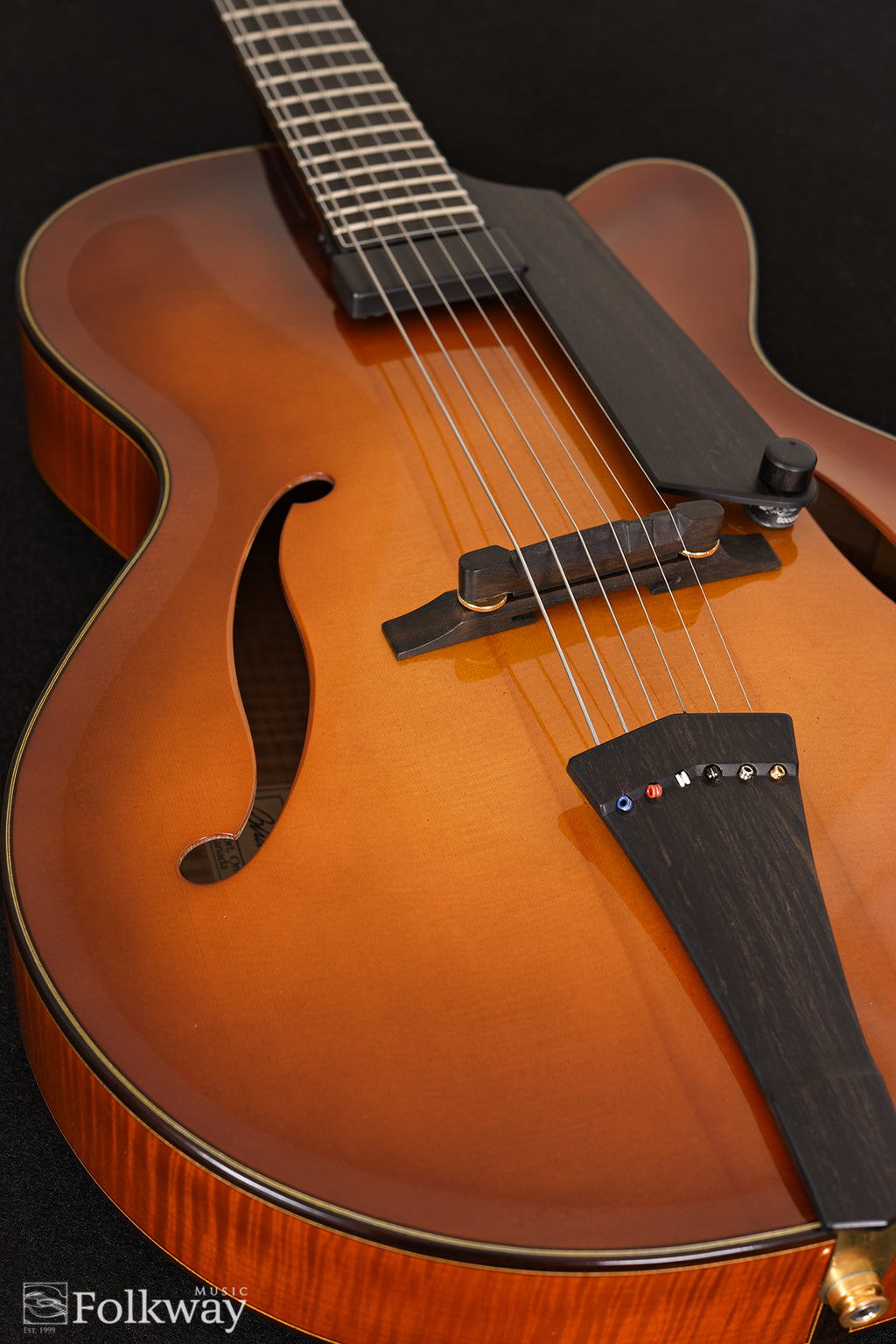 2020 Oskar Graf 16" Archtop