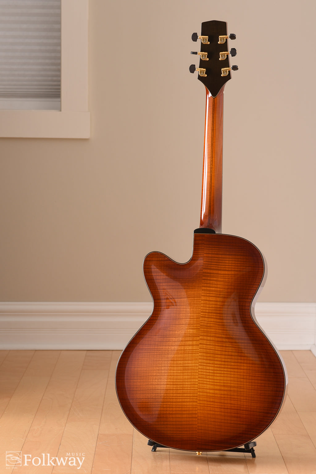 2020 Oskar Graf 16" Archtop