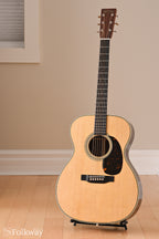 Martin 000-28