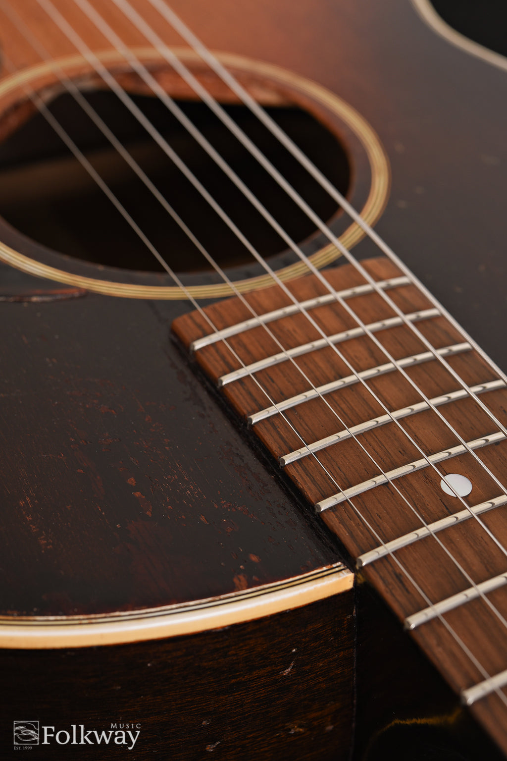 1943 Gibson Banner LG-2
