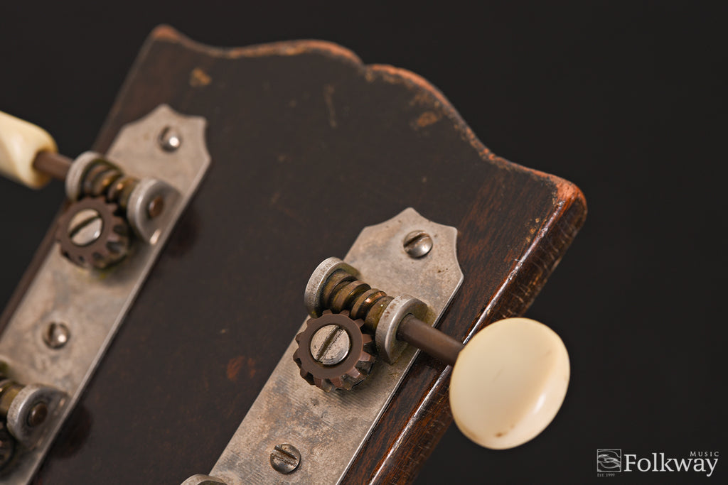 1943 Gibson Banner LG-2