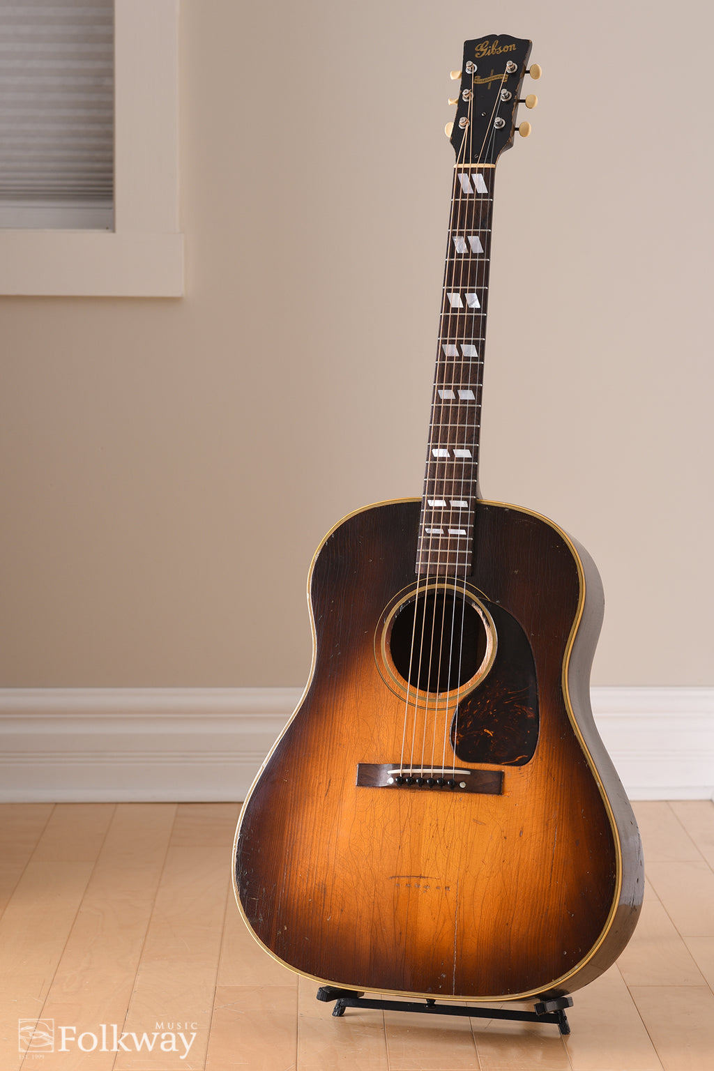1944 Gibson Banner SJ