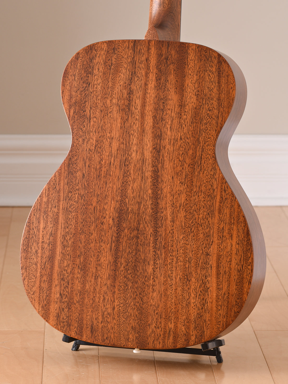 Martin 000-17 Lefty
