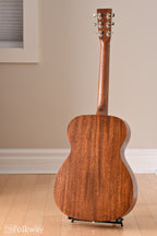 Martin 000-17 Lefty