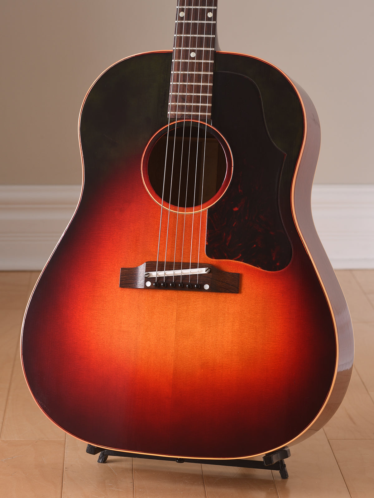1960 Gibson J-45 Cherry Red