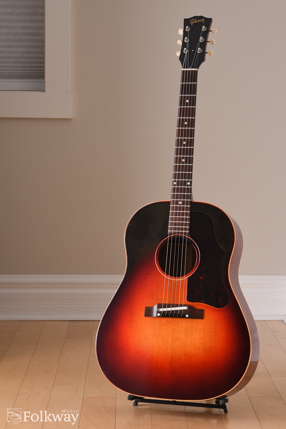 1960 Gibson J-45 Cherry Red